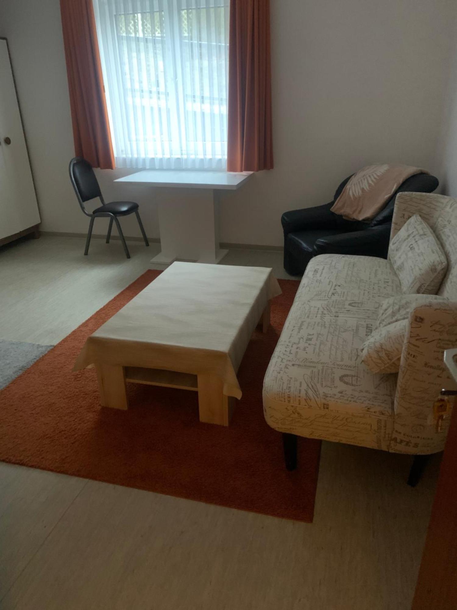 Monteure & Handwerker Einfach, Unkompliziert Und Preiswert In Alsfeld Exterior foto
